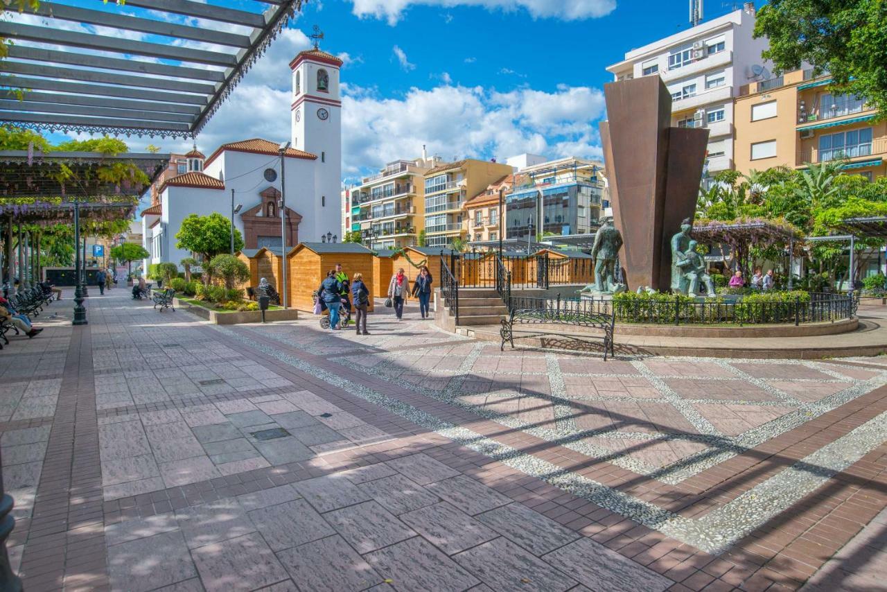 Apartment Calle Larga Fuengirola Exteriör bild